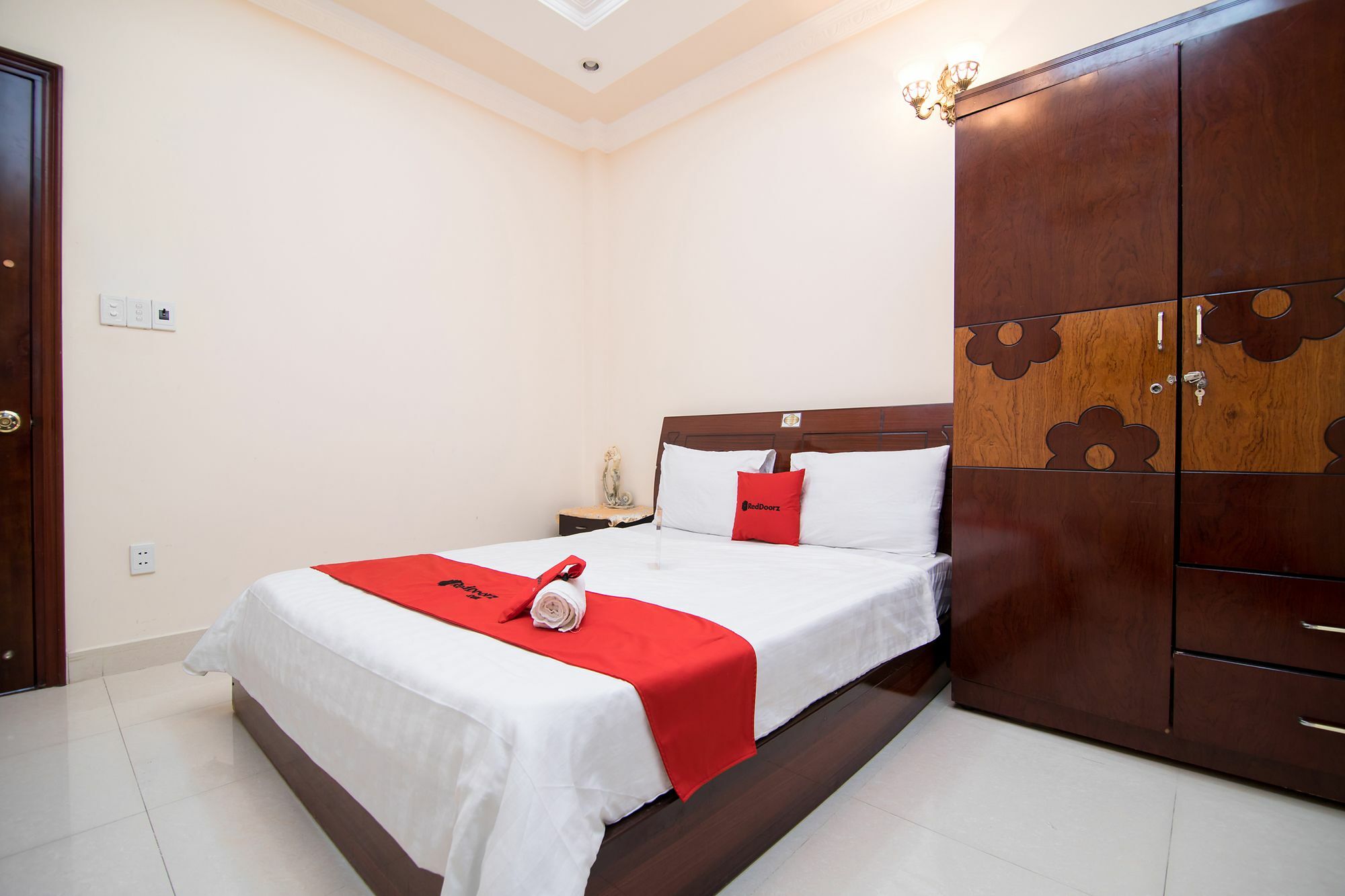 Reddoorz Near Pico Plaza Cong Hoa 호텔 호치민 외부 사진