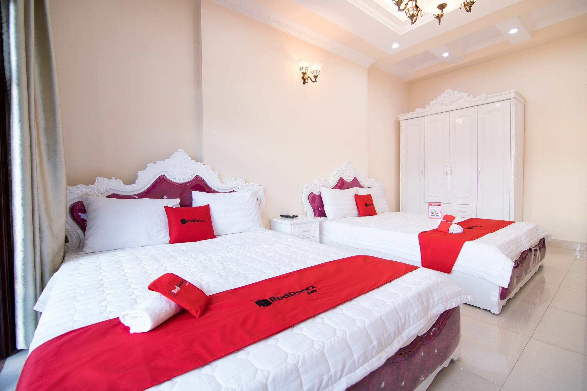 Reddoorz Near Pico Plaza Cong Hoa 호텔 호치민 외부 사진