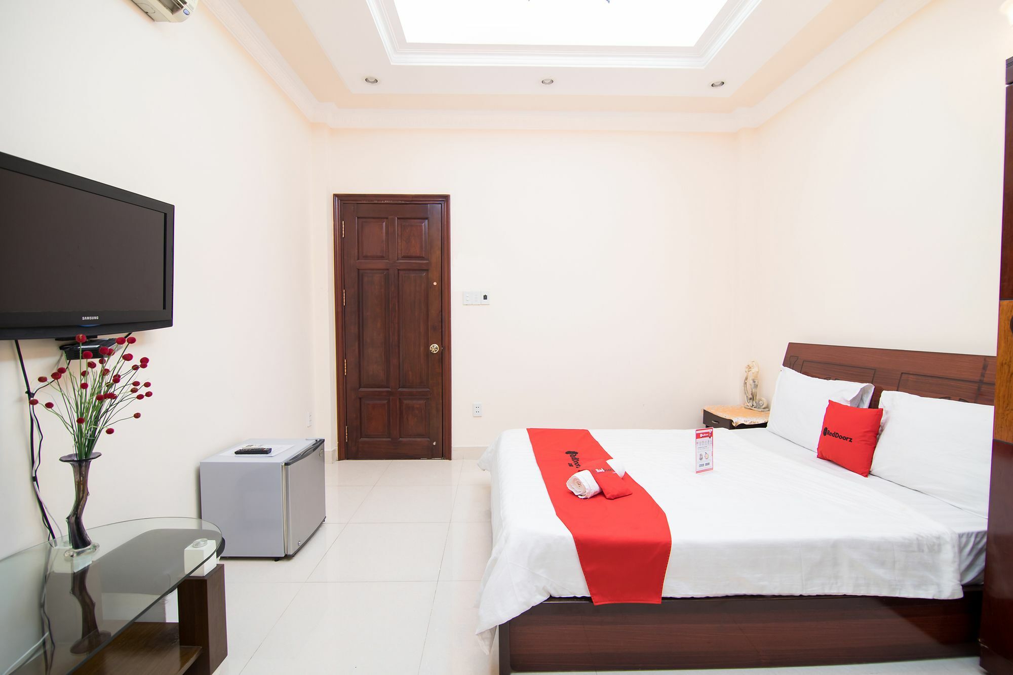 Reddoorz Near Pico Plaza Cong Hoa 호텔 호치민 외부 사진