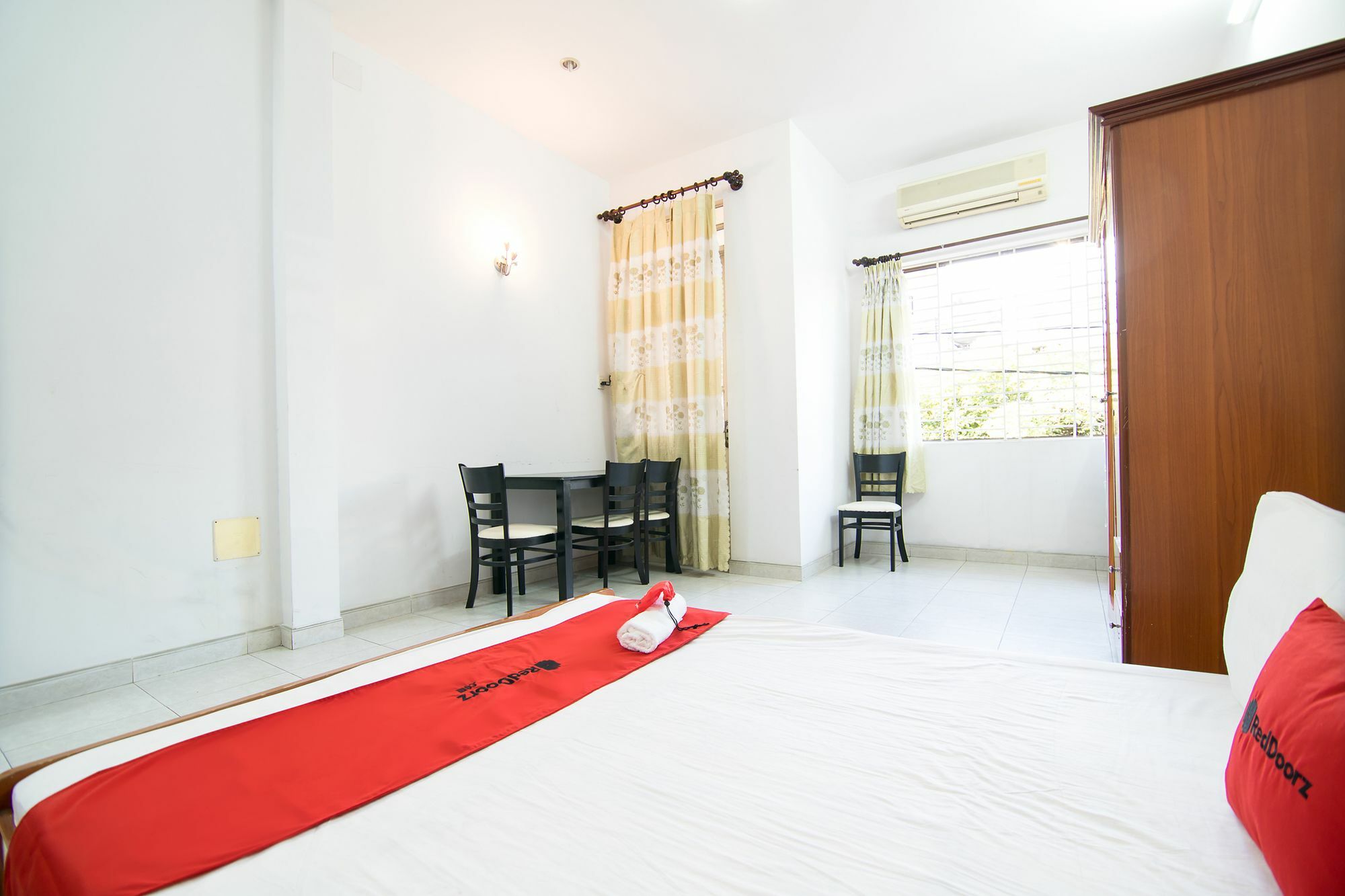 Reddoorz Near Pico Plaza Cong Hoa 호텔 호치민 외부 사진