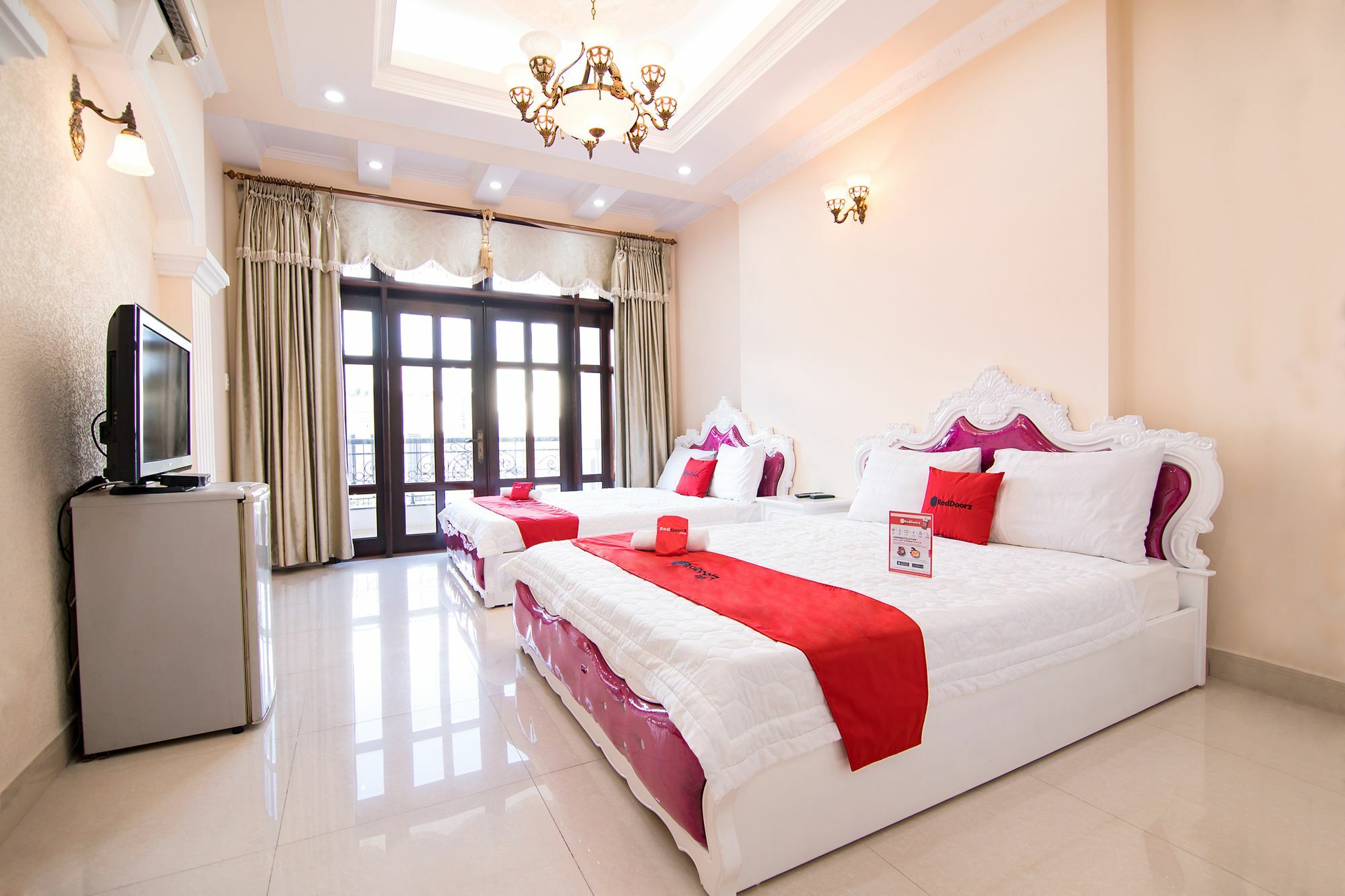 Reddoorz Near Pico Plaza Cong Hoa 호텔 호치민 외부 사진