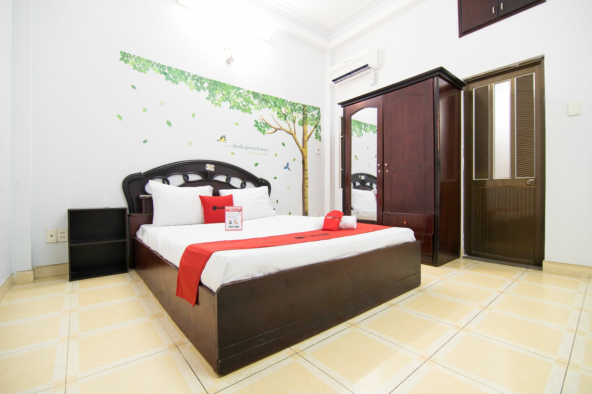Reddoorz Near Pico Plaza Cong Hoa 호텔 호치민 외부 사진